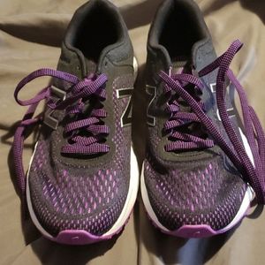 Womens 8.5 new balance